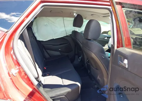 2019 Hyundai Tucson Night z USA, uszkodzony, nr VIN KM8J3CAL9KU930847